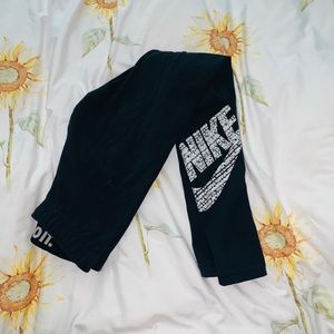 Black Nike Leggings